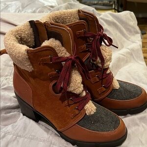 Naturalizer Brown and Gray Winter Boots